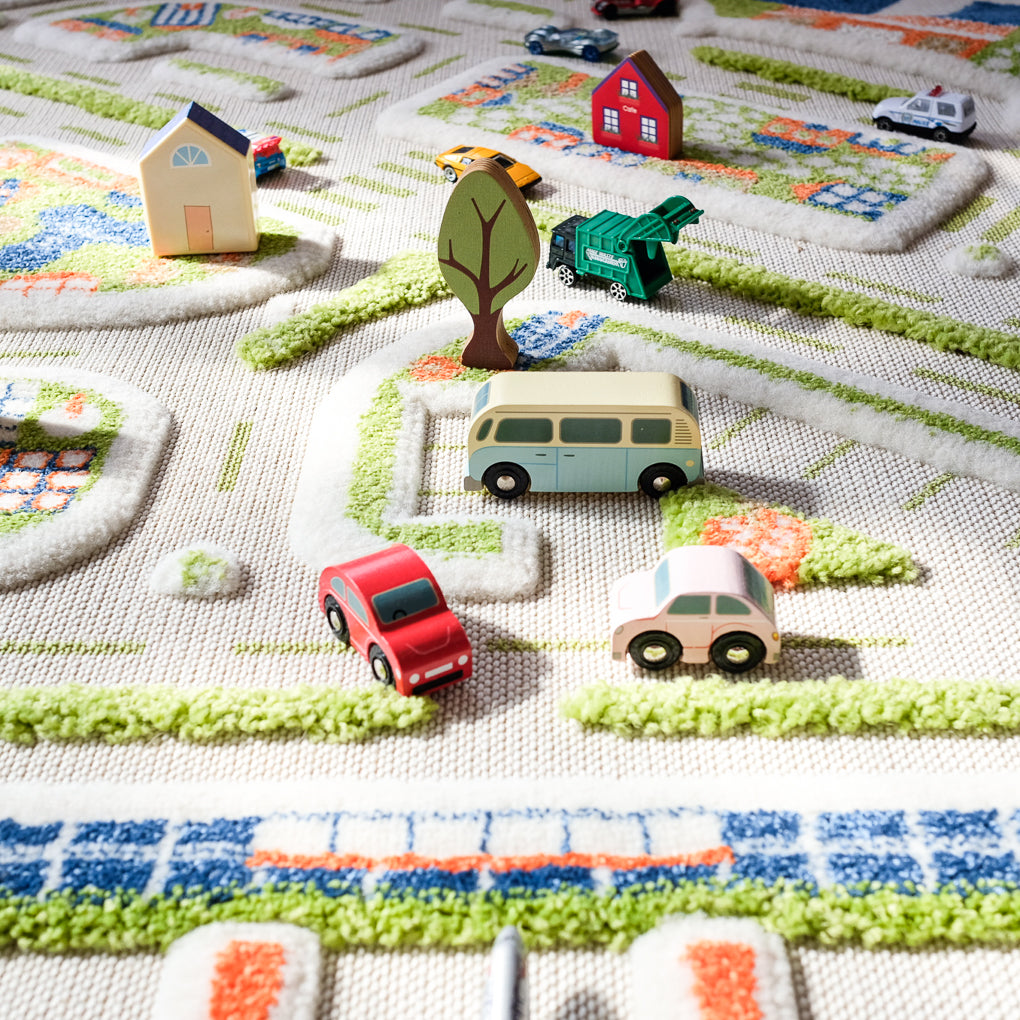 Le Toy Van Retro Metro Car Set UrbanBaby shop
