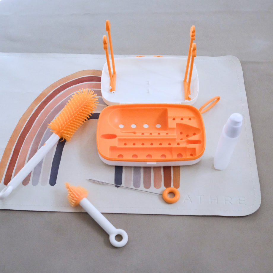 Travel Bottle Brush Drying Set – UrbanBaby shop - Main Image