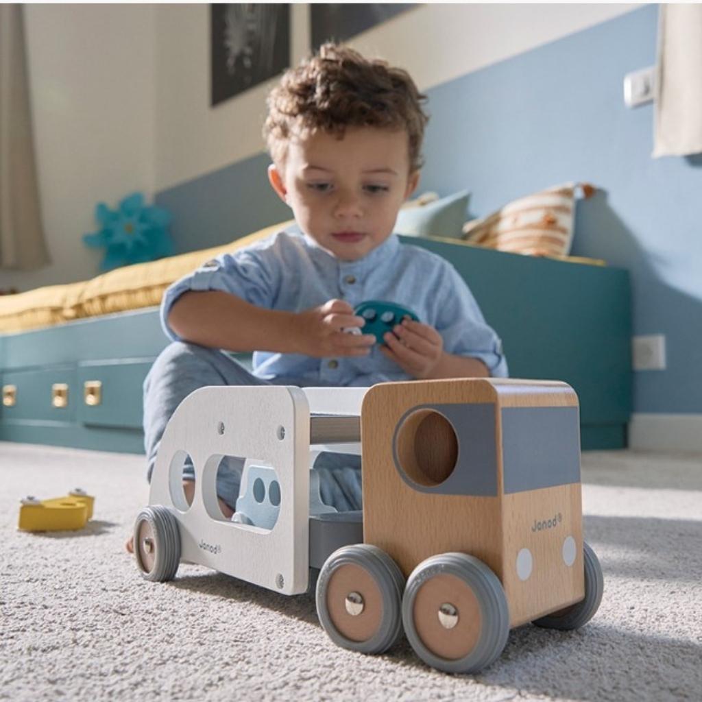 Janod Car Carrier with Vehicles - UrbanBaby shop