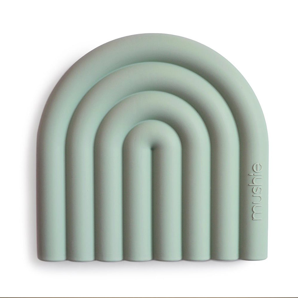 Mushie Rainbow Teether Cambridge Blue – UrbanBaby shop