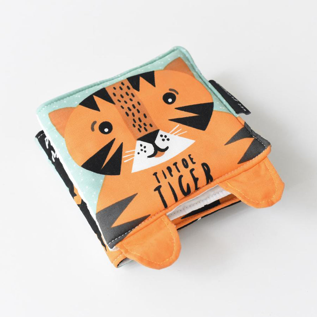 Wee Gallery Cloth Book Tip Toe Tiger - UrbanBaby shop